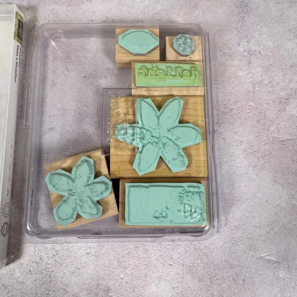 Stampin' Up! 3 Wood Mounted and 1 Clear Stamp Sets Cardmaking Scrapbooking